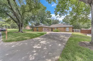1401 San Gabriel Dr, Denton, TX 76205 - Photo 7