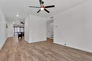 341 Arborview Dr, Garland, TX 75043 - Photo 7