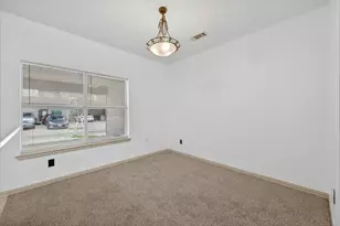 2312 Calendar Ct, Grand Prairie, TX 75050 - Photo 13
