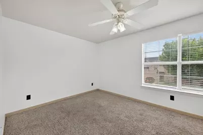 2312 Calendar Court, Grand Prairie, TX 75050 - Photo 21
