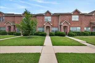 2312 Calendar Ct, Grand Prairie, TX 75050 - Photo 3