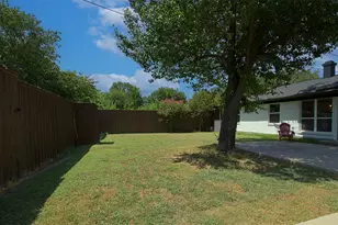 12220 Eunice St, Farmers Branch, TX 75234 - Photo 9
