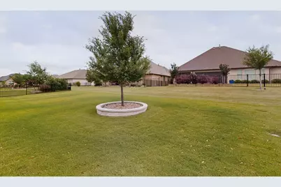 8709 Basanite Avenue, Denton, TX 76207 - Photo 37