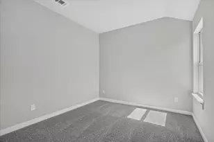 423 Rose Ave, Cleburne, TX 76033 - Photo 25