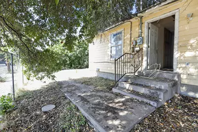 940 E Tucker Street, Fort Worth, TX 76104 - Photo 17