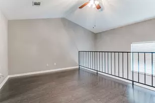 12 Abbey Rd, Euless, TX 76039 - Photo 7
