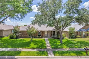 1306 River Birch Ln, Carrollton, TX 75007 - Photo 27