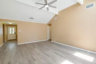 1306 River Birch Ln, Carrollton, TX 75007 - Photo 13