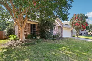 5609 Saddleback Rd, Arlington, TX 76017 - Photo 1