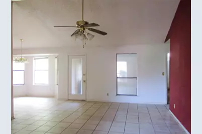 6925 Alexandria Court, Fort Worth, TX 76133 - Photo 3