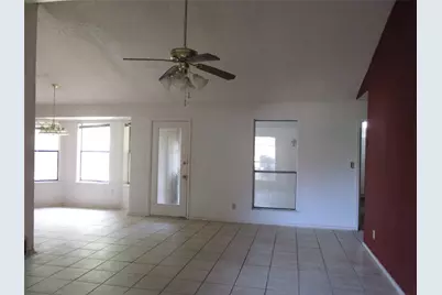 6925 Alexandria Court, Fort Worth, TX 76133 - Photo 3