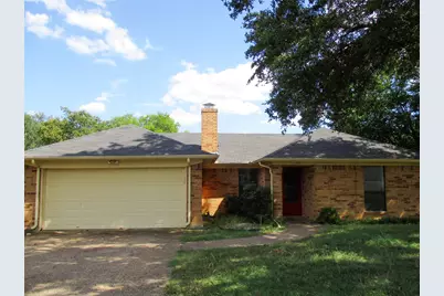 6925 Alexandria Court, Fort Worth, TX 76133 - Photo 1