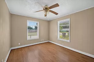 4450 Percy St, Lancaster, TX 75134 - Photo 15