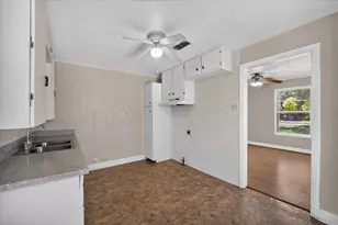 4450 Percy St, Lancaster, TX 75134 - Photo 7