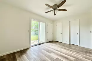 4933 Curzon Ave, Fort Worth, TX 76107 - Photo 5