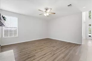 925 Hillside Ct, Highland Village, TX 75077 - Photo 5