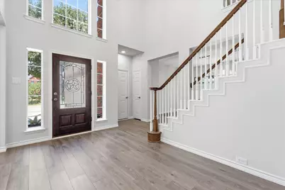 925 Hillside Court, Highland Village, TX 75077 - Photo 3