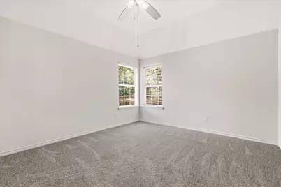 925 Hillside Court, Highland Village, TX 75077 - Photo 29
