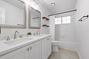 925 Hillside Ct, Highland Village, TX 75077 - Photo 31