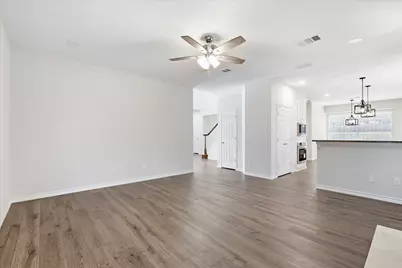 925 Hillside Court, Highland Village, TX 75077 - Photo 9