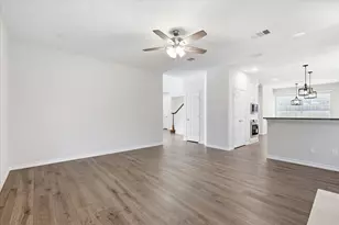 925 Hillside Ct, Highland Village, TX 75077 - Photo 9