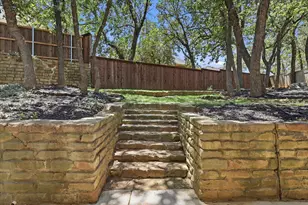 925 Hillside Ct, Highland Village, TX 75077 - Photo 37