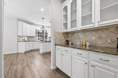925 Hillside Court, Highland Village, TX 75077 - Photo 17