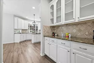 925 Hillside Ct, Highland Village, TX 75077 - Photo 17