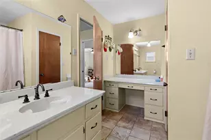 8 Circle Dr, Teague, TX 75860 - Photo 21