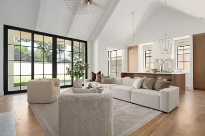 9027 Daytonia Avenue, Dallas, TX 75218 - Photo 1