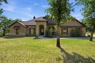 1013 Churchill Ln, Millsap, TX 76066 - Photo 1