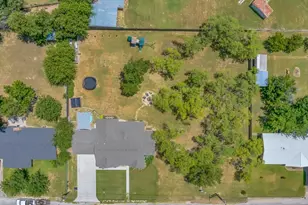 931 N Pecan St, Hico, TX 76457 - Photo 39