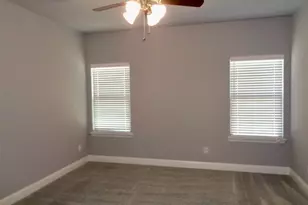 620 Dogwood Dr, Greenville, TX 75402 - Photo 7