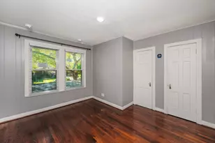 6802 Vivian Ave, Dallas, TX 75223 - Photo 17