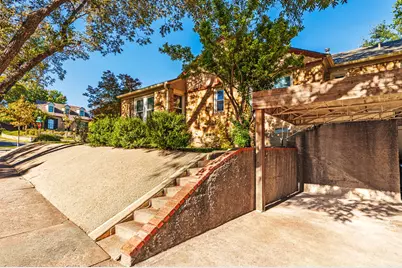 6802 Vivian Avenue, Dallas, TX 75223 - Photo 33