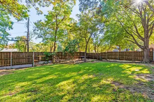 6802 Vivian Ave, Dallas, TX 75223 - Photo 27