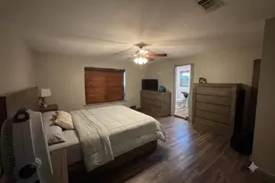 212 Golden Glow St, Victoria, TX 77905 - Photo 7