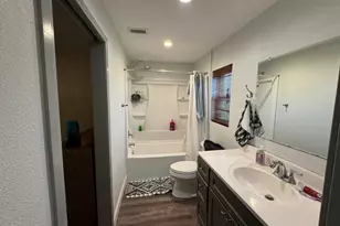 212 Golden Glow St, Victoria, TX 77905 - Photo 9