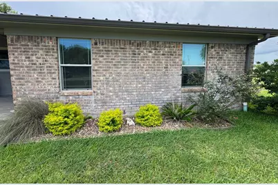 212 Golden Glow Street, Victoria, TX 77905 - Photo 15