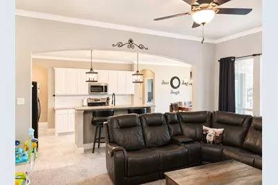305 Paloma Street, Weatherford, TX 76087 - Photo 3