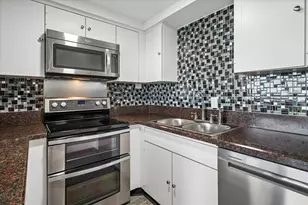6211 W Northwest Hwy, Dallas, TX 75225 - Photo 9