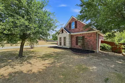 3117 Preston Club Drive, Sherman, TX 75092 - Photo 3