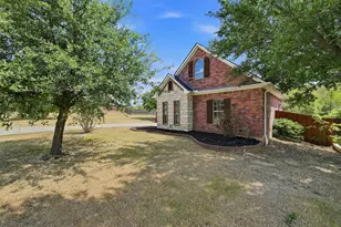 3117 Preston Club Dr, Sherman, TX 75092 - Photo 3