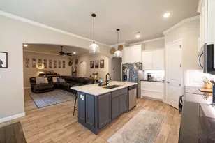 3006 Promenade Dr, Granbury, TX 76049 - Photo 7