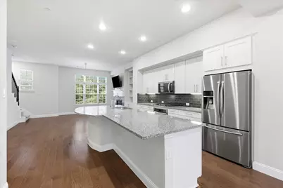 511 W Royal Lane, Irving, TX 75039 - Photo 15