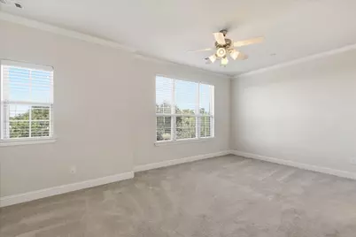 511 W Royal Lane, Irving, TX 75039 - Photo 21