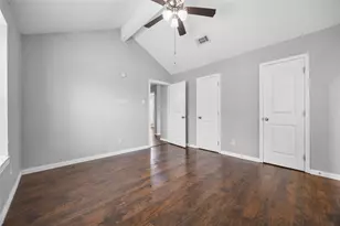 2217 Rockbluff Dr, Rowlett, TX 75088 - Photo 21