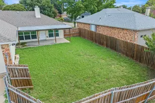 2217 Rockbluff Dr, Rowlett, TX 75088 - Photo 27