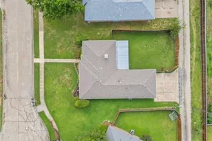 2217 Rockbluff Dr, Rowlett, TX 75088 - Photo 27