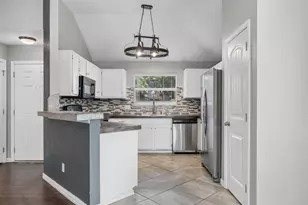 2217 Rockbluff Dr, Rowlett, TX 75088 - Photo 13